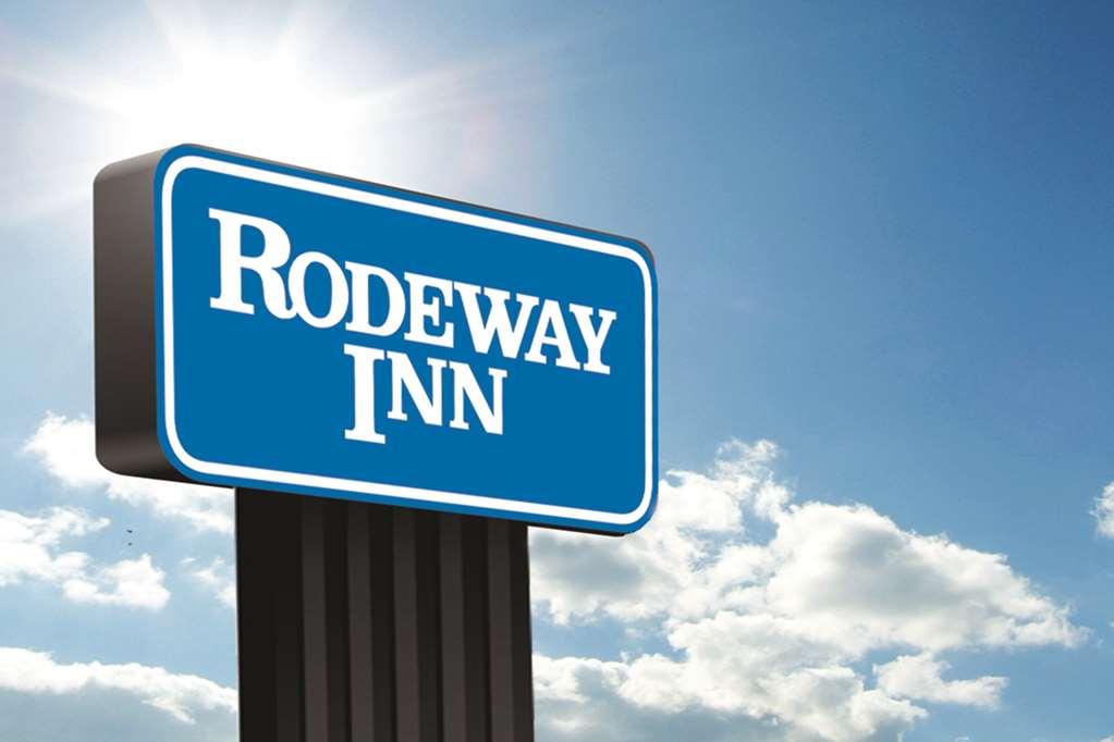 Rodeway Inn Sun City Center Zewnętrze zdjęcie